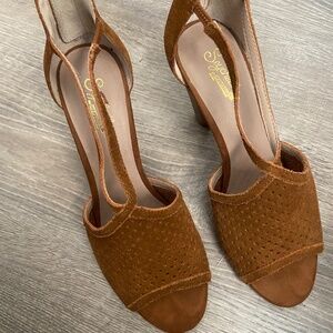 Seychelles suede caramel open toe heel 8.5